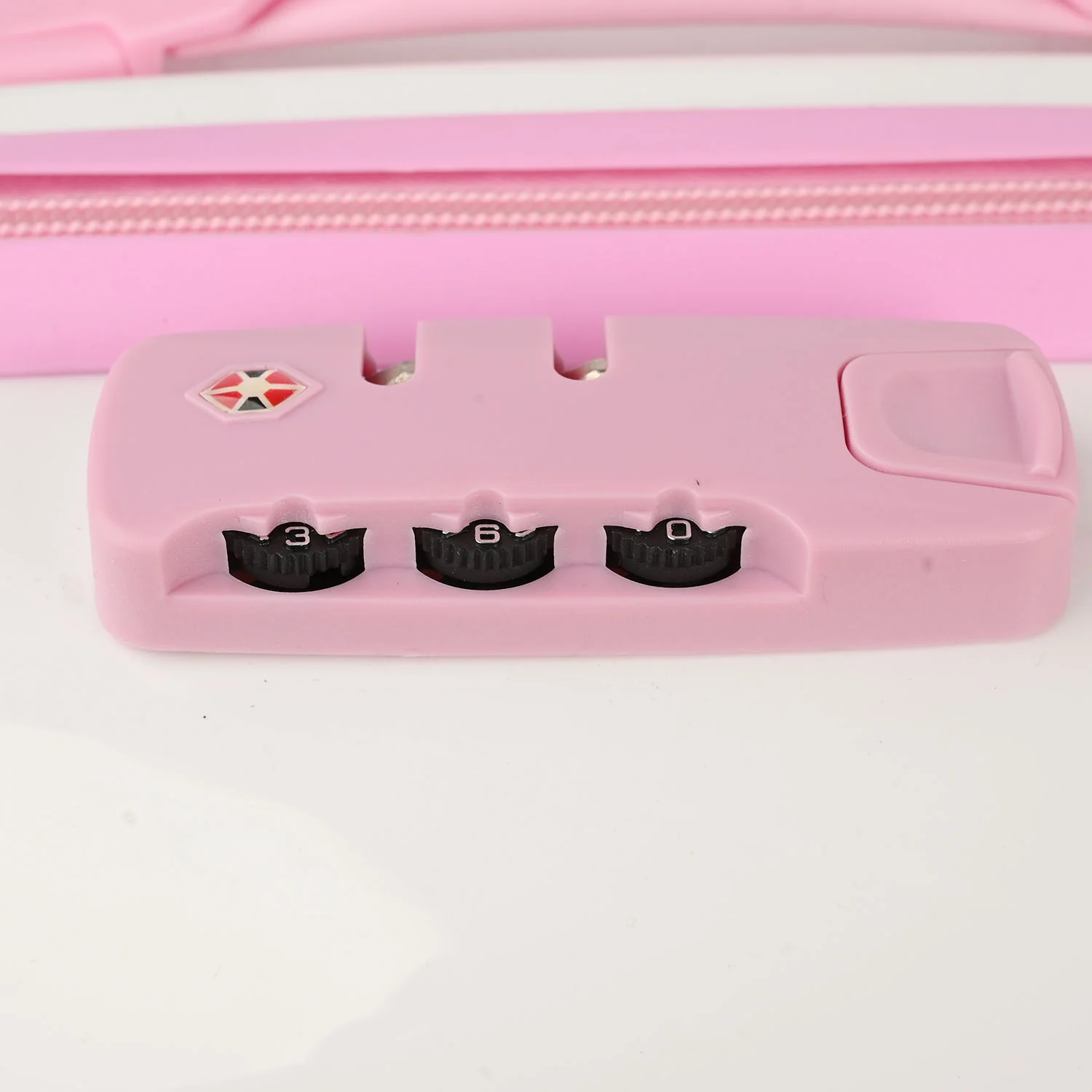 Character Themed Luggage Trolley Bag/ Travel Suitcase Set 2Pcs - Image 9