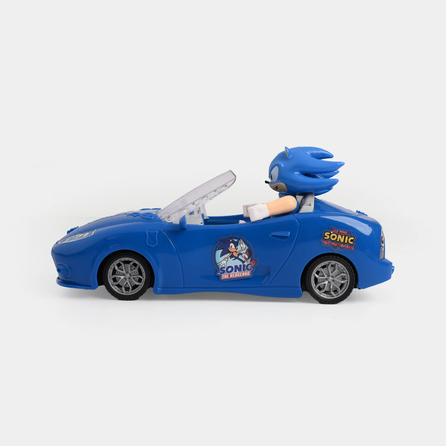 Avengers Deluxe Remote Control Car (1:18 Scale) - Image 2