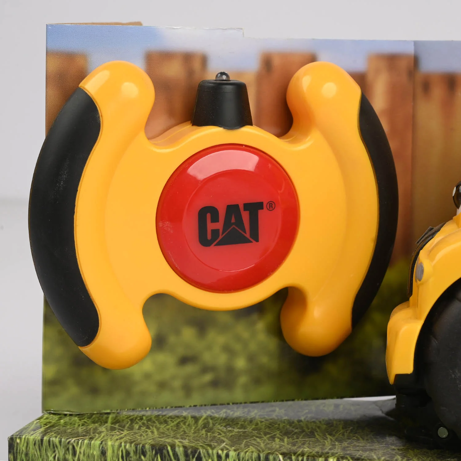 Remote Control Crew Machine Toy - Image 3