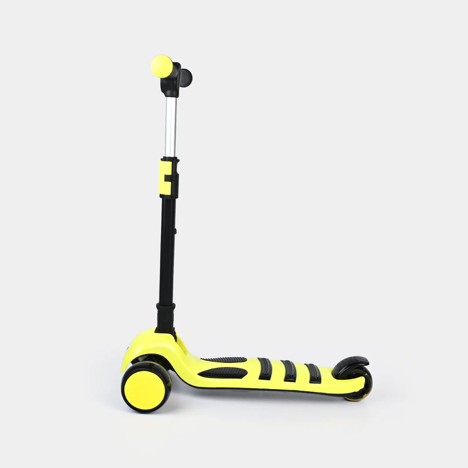 3-WHEELER SCOOTY WITH ADJUSTABLE HEIGHT - Image 5