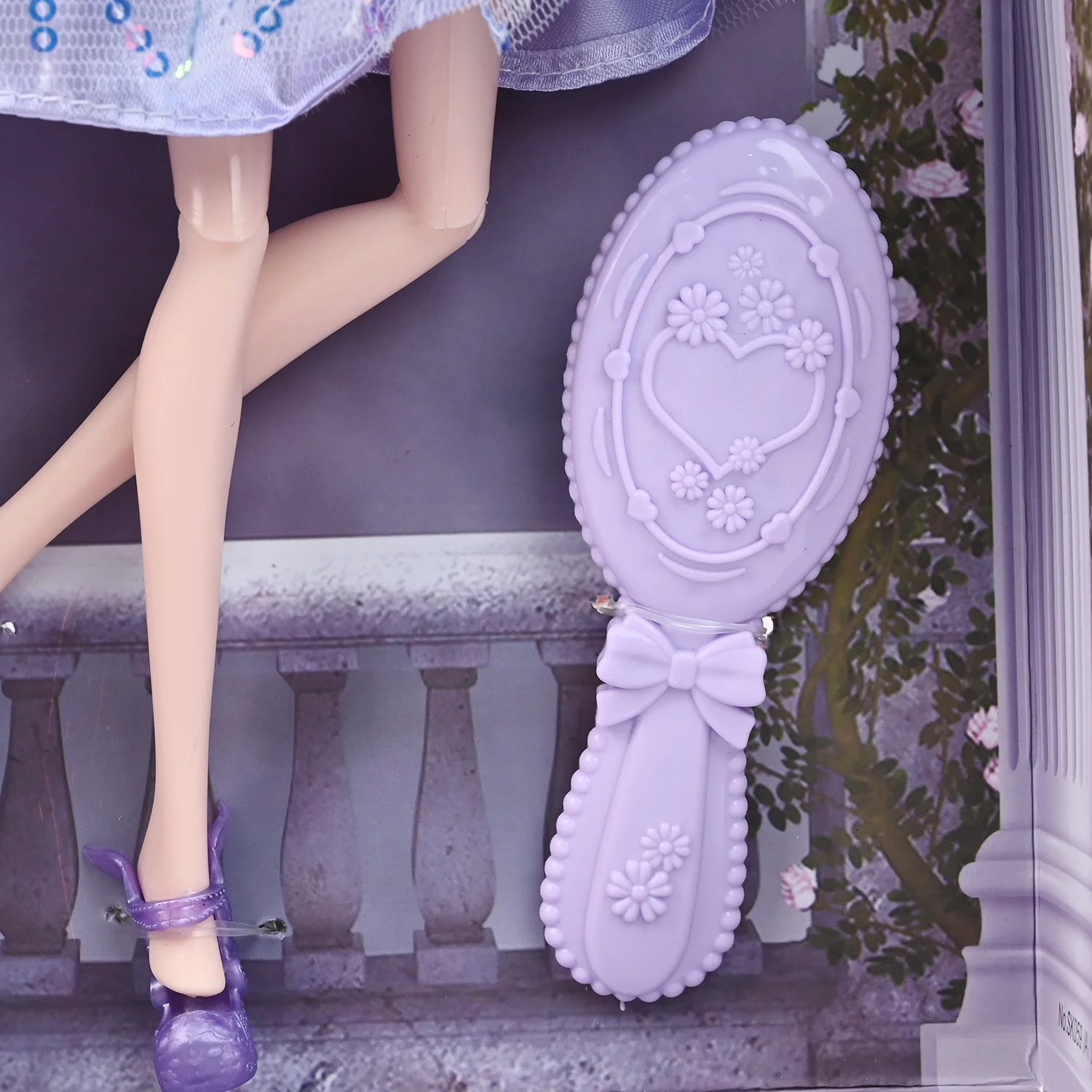 Starry Sky Doll – Classic Princess with Sparkling Dress & Accessories - Image 4