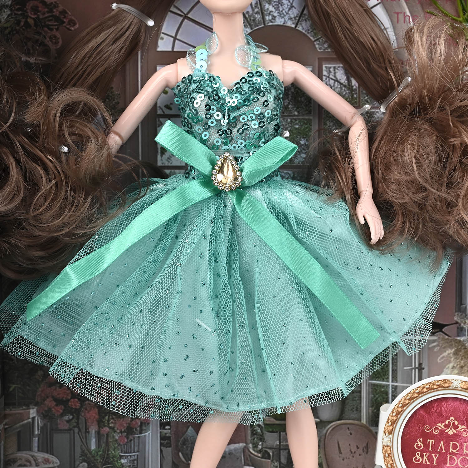 Starry Sky Princess Fashion Doll – Elegant Dress & Flowing Hair - Image 4