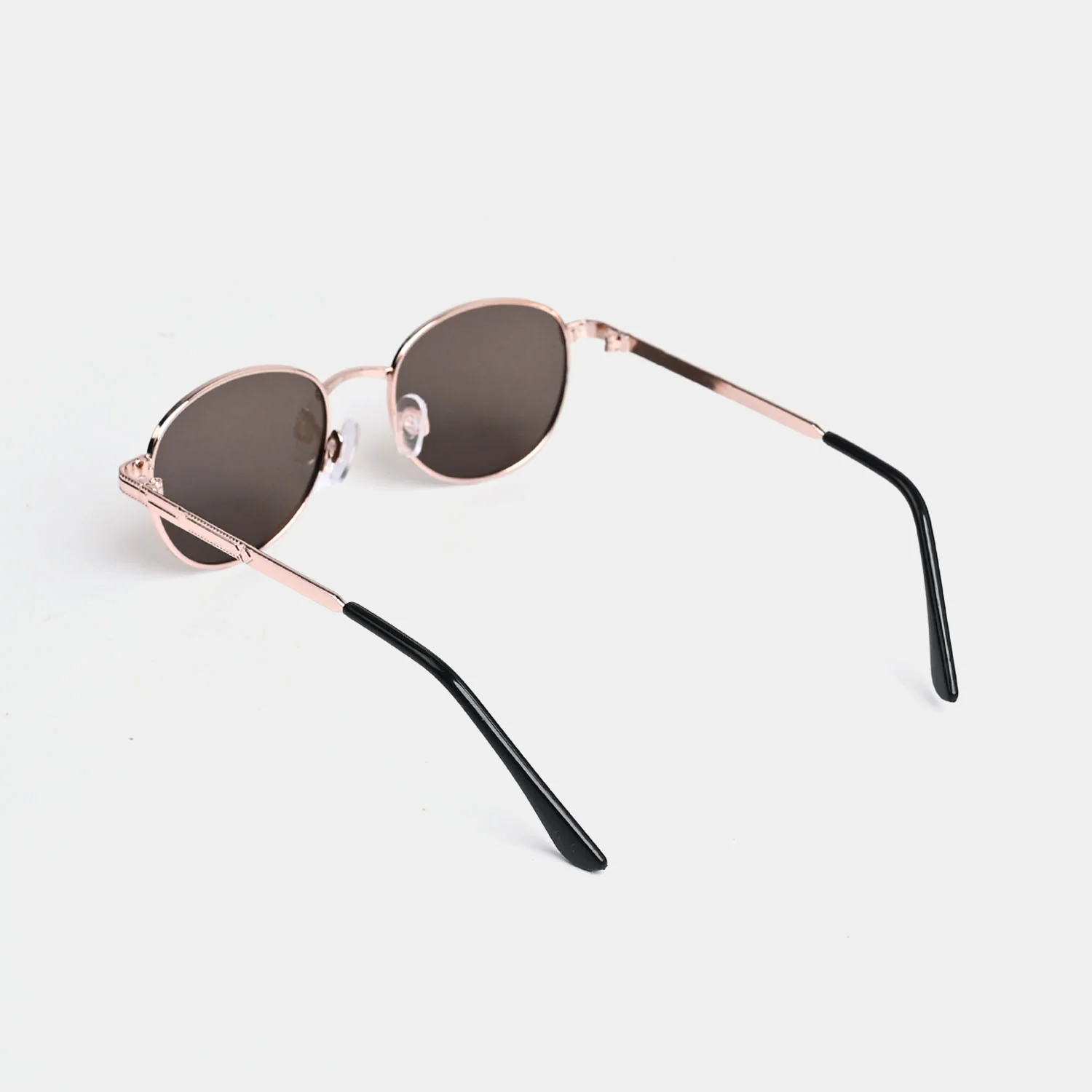 Stylish & Elegant Sunglasses For Kids - Image 3