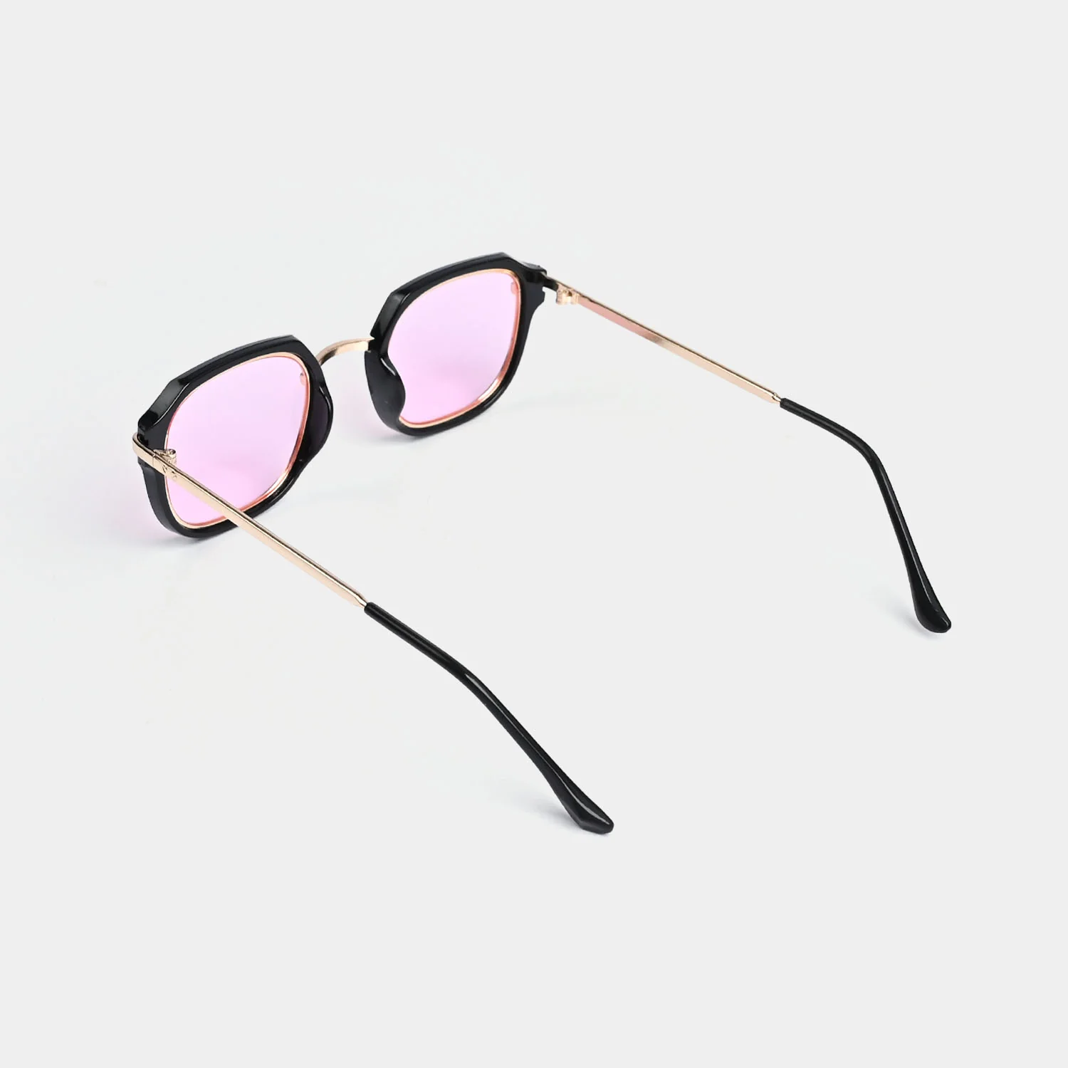 Stylish & Elegant Sunglasses For Kids - Image 3