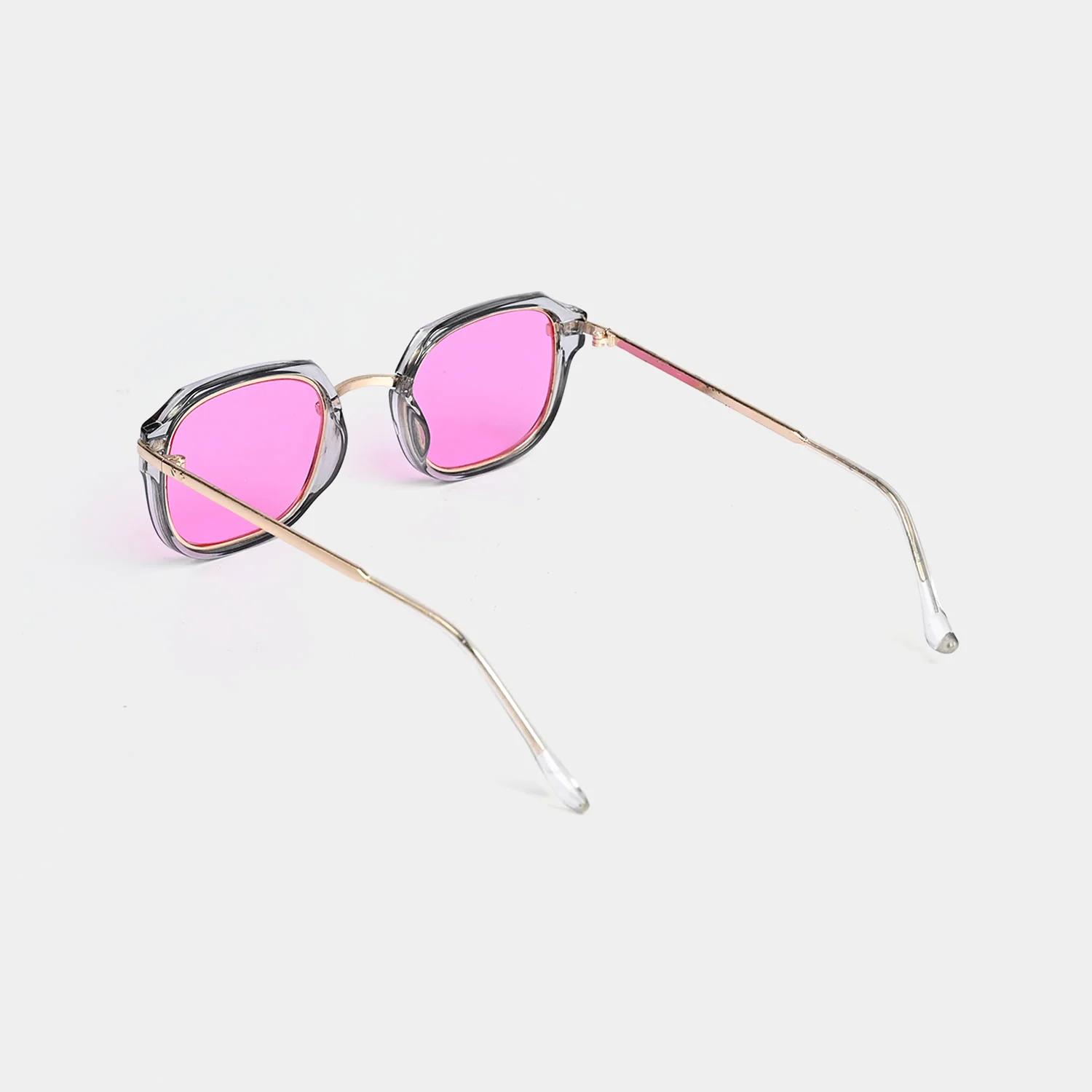 Stylish & Elegant Sunglasses For Kids - Image 3