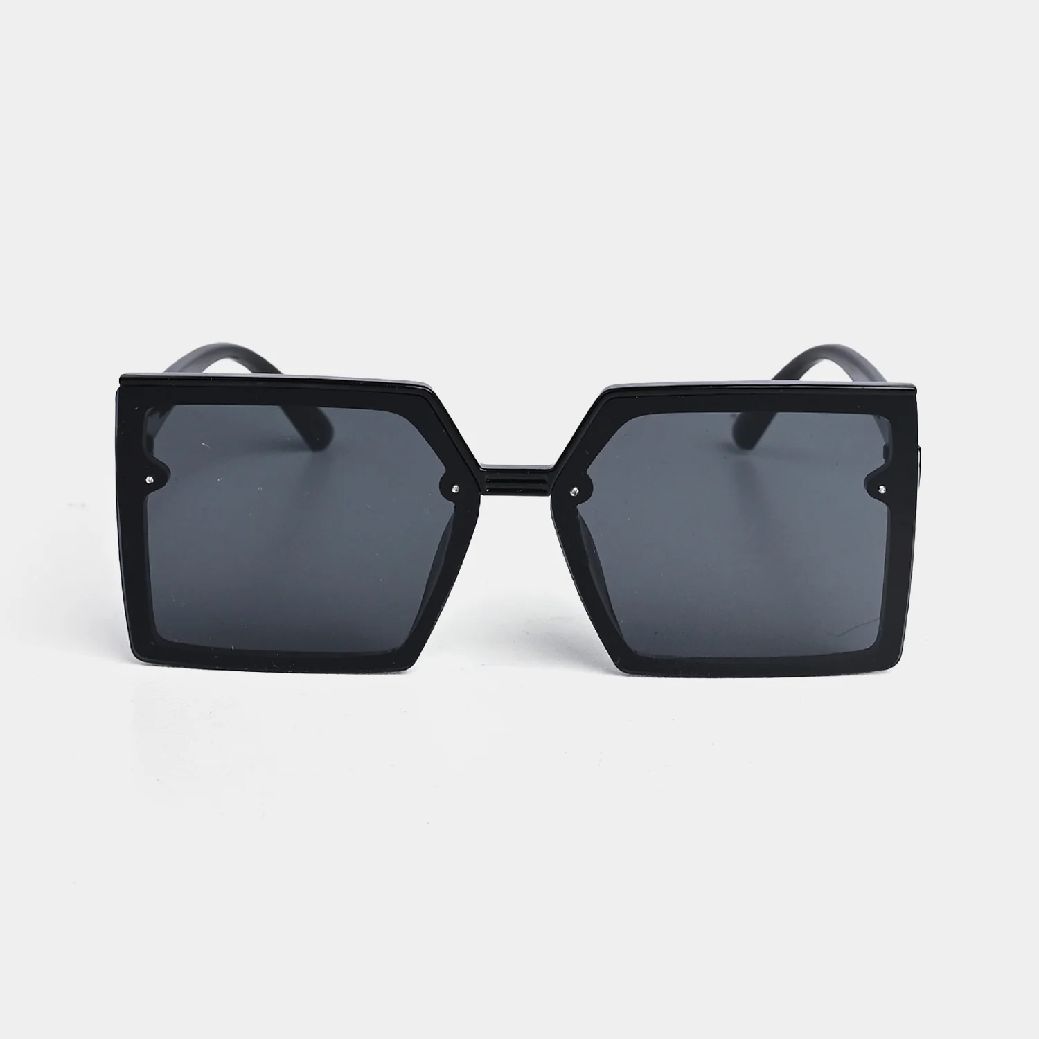 Stylish & Elegant Sunglasses For Kids - Image 2