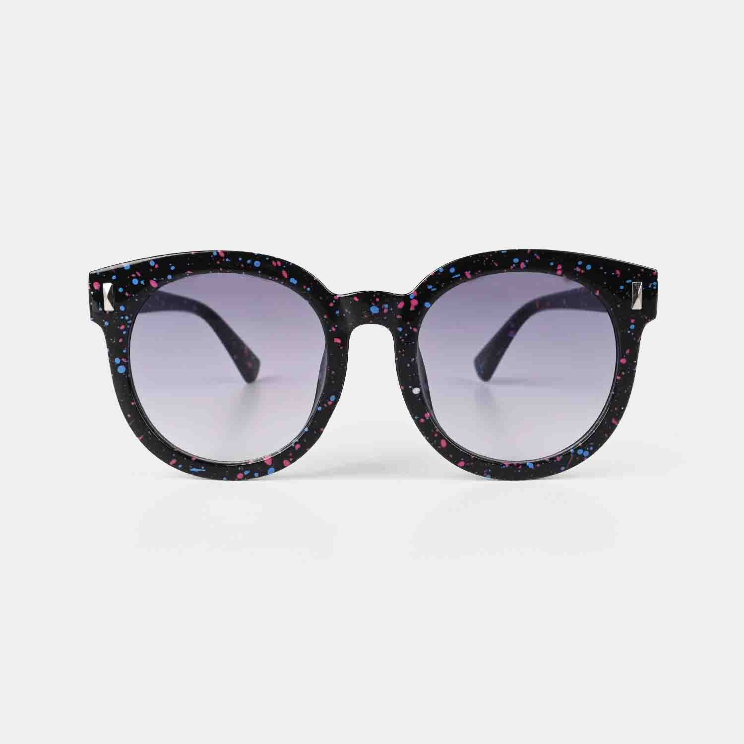 Stylish & Elegant Sunglasses For Kids - Image 2
