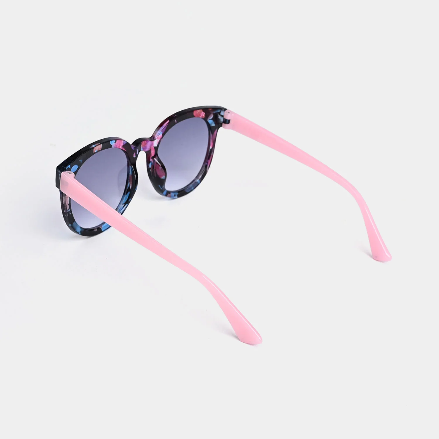 Stylish & Elegant Sunglasses For Kids - Image 3