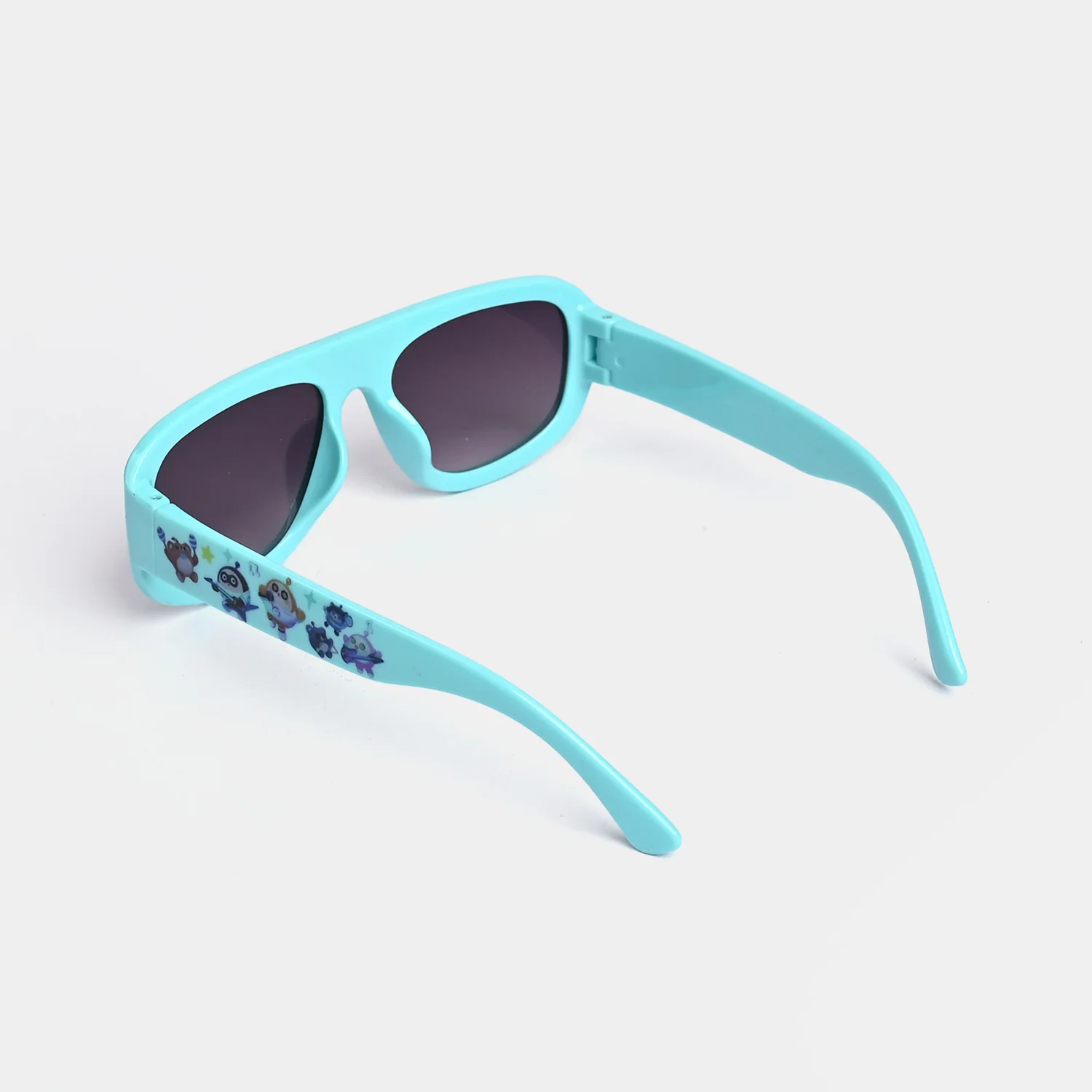 Stylish & Elegant Sunglasses For Kids - Image 2
