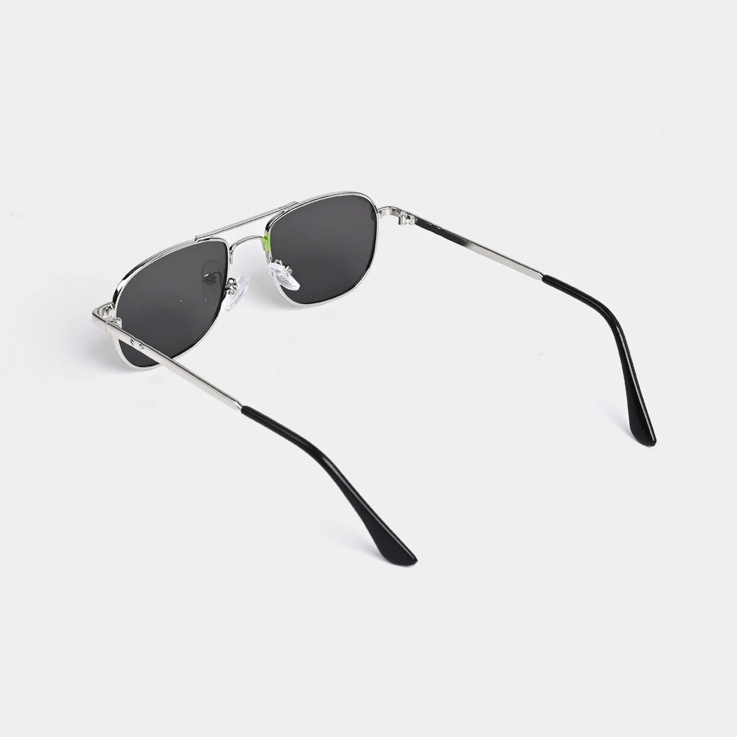 Stylish & Elegant Sunglasses For Kids - Image 3