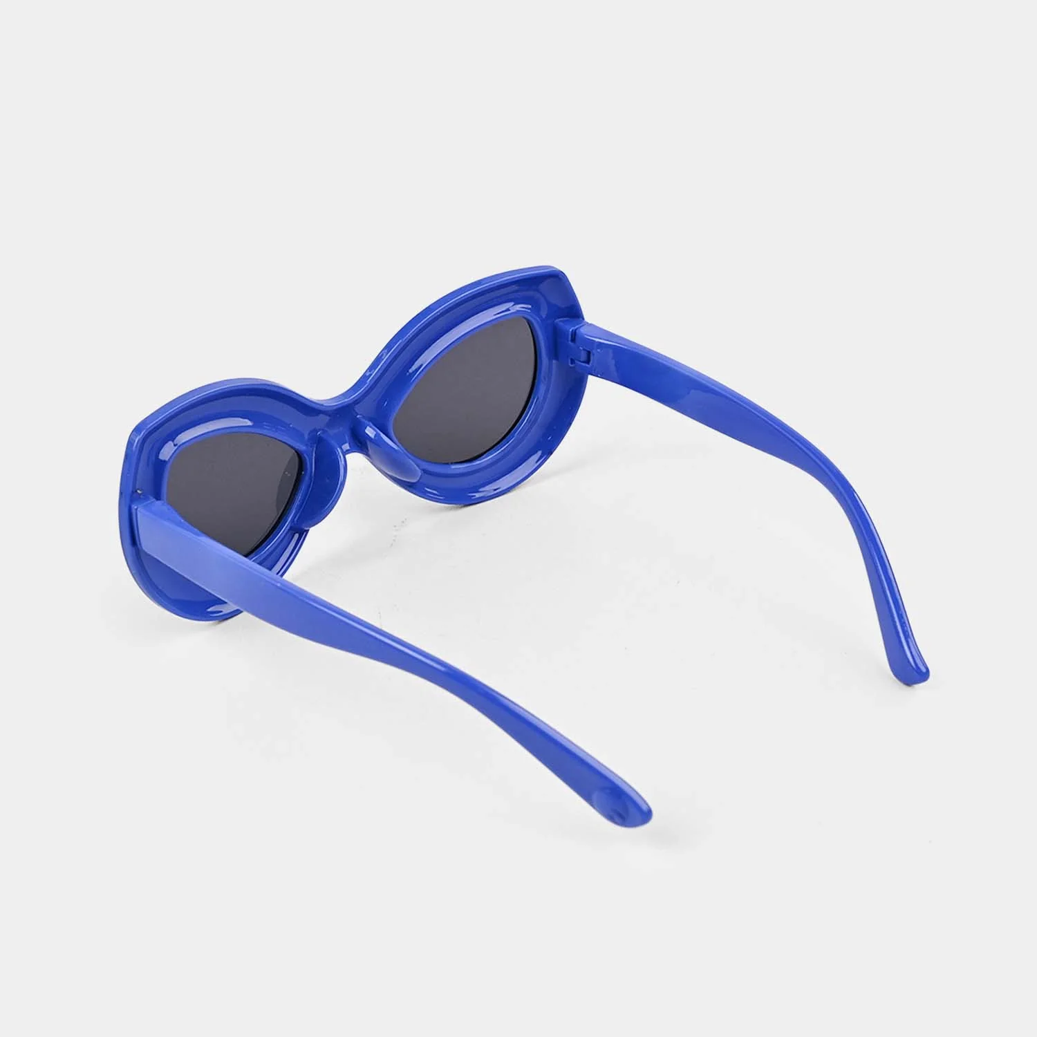 Stylish Sunglasses for Kids - Image 3
