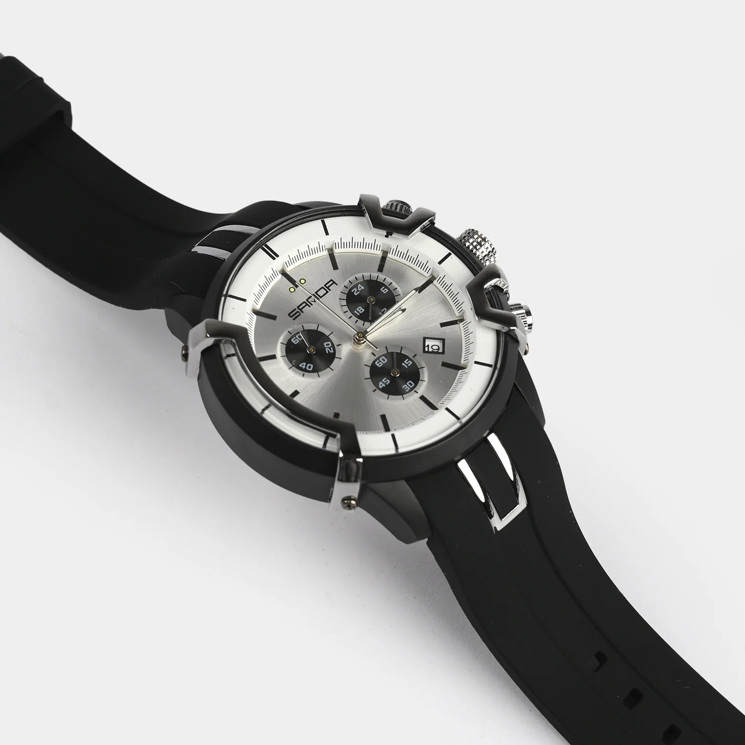 Multi-Function Analog Sports Premium Wrist Watch - Image 5